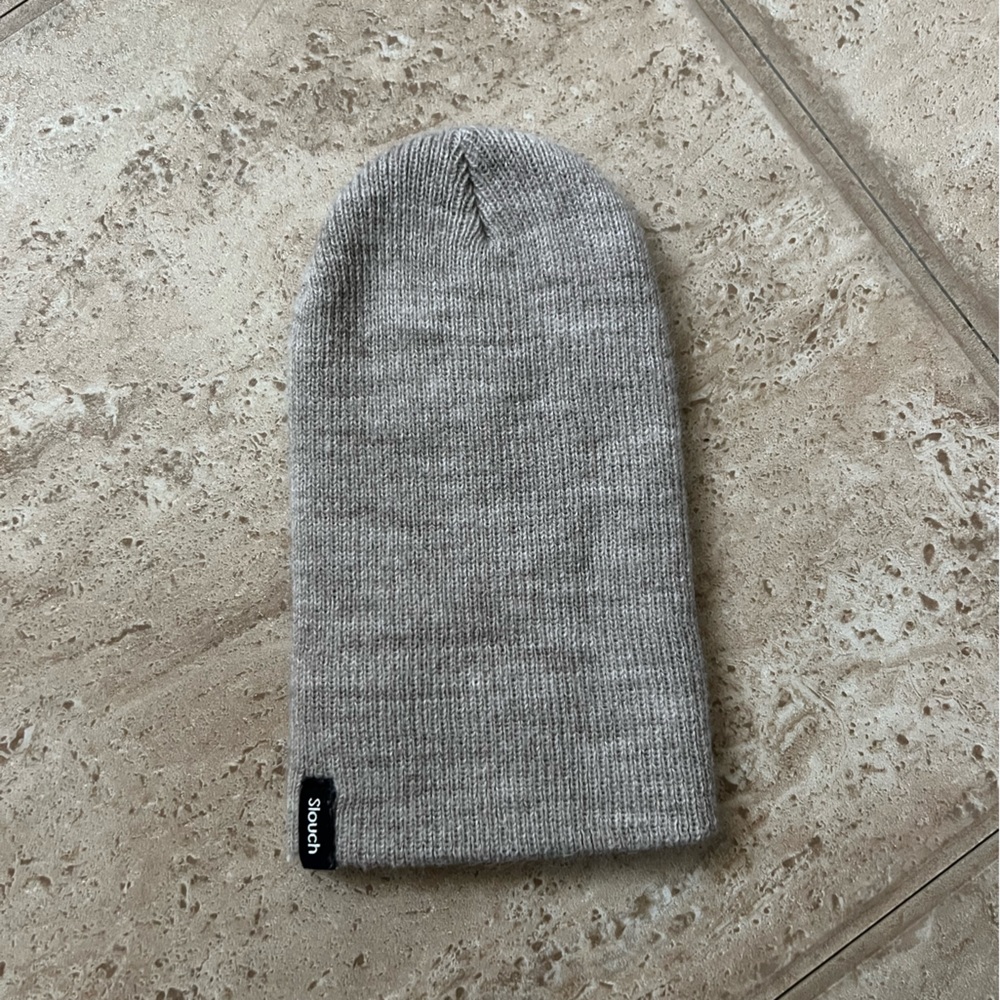 SLOUCH newborn beanie barely used.